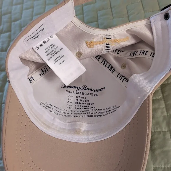 Pineapple 🍍 cap - Picture 4 of 4